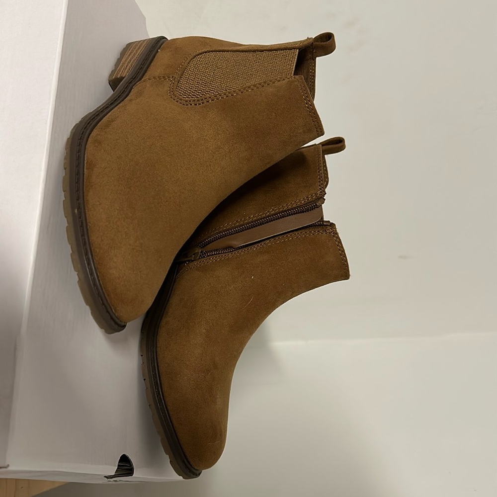 Sonoma Brantlee ankle boots in cognac BRAND NEW